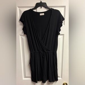 Maurices 24/7 Black Casual Romper W/ Waist Drawstring Size Medium